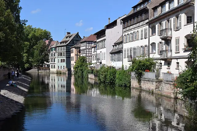 Petite France à l’heure bleue